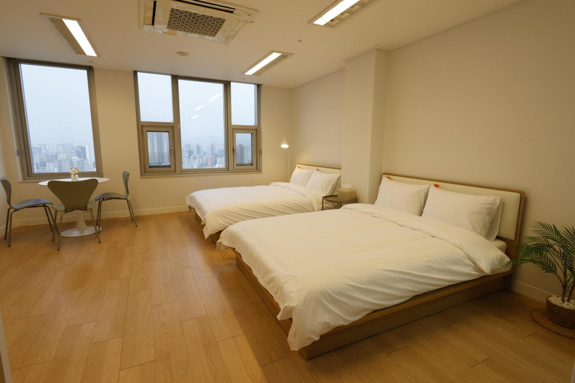 "Grand Opened" Maxtyle Guesthouse Dongdaemun سيول الغرفة الصورة